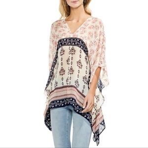 VINCE CAMUTO Wildflower Poncho